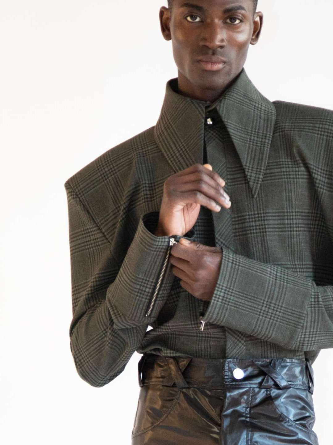 The Dagger Collar Shirt