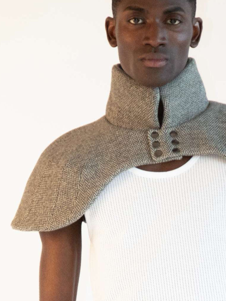 The Squire's Shoulders